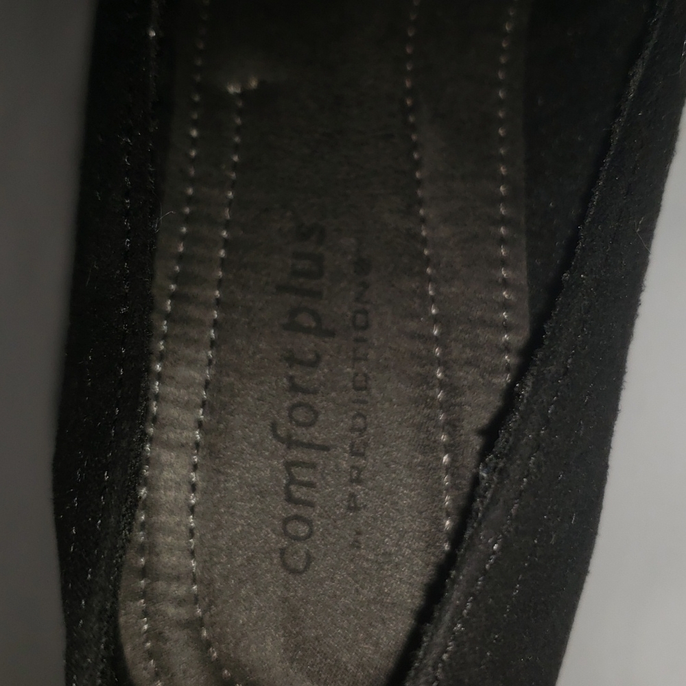 Comfort Plus by Predictions 5 1/2 W Black Wedge Slip On Closed Toe - Picture 10 of 12